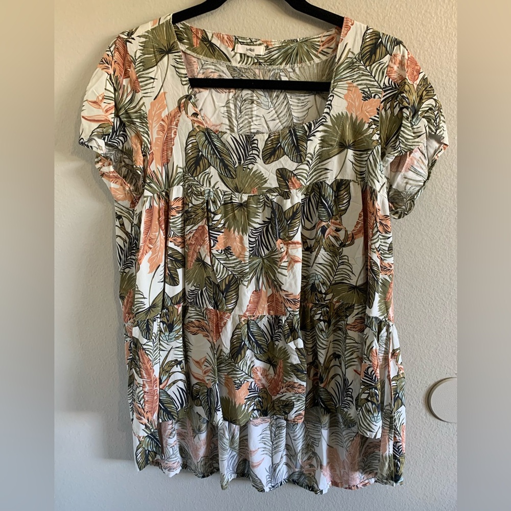 Top Mark flowy blouse size Large